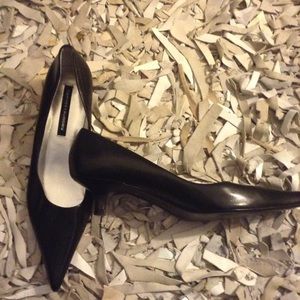 Chinese Laundry kitten heel pumps